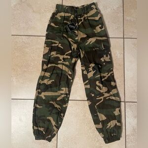 Camo pants